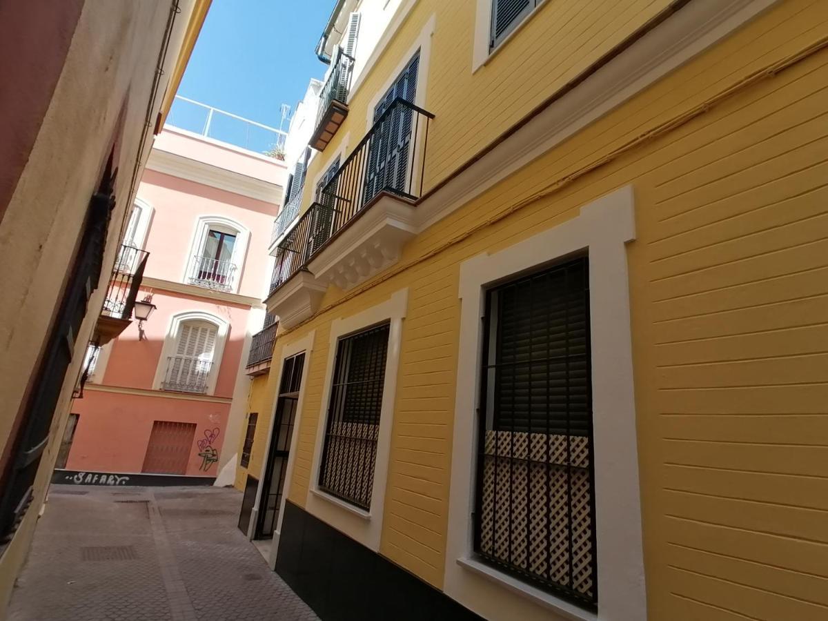 Penthouse At City Center With Terrace Seville Exterior photo